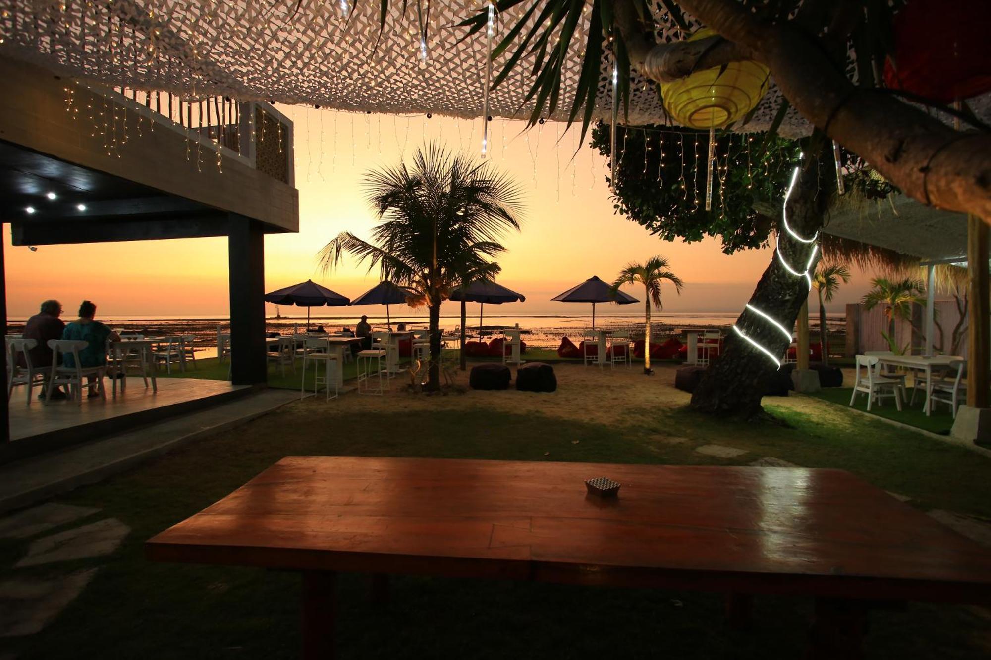3 Monkeys Lembongan Studio Apartments Bagian luar foto