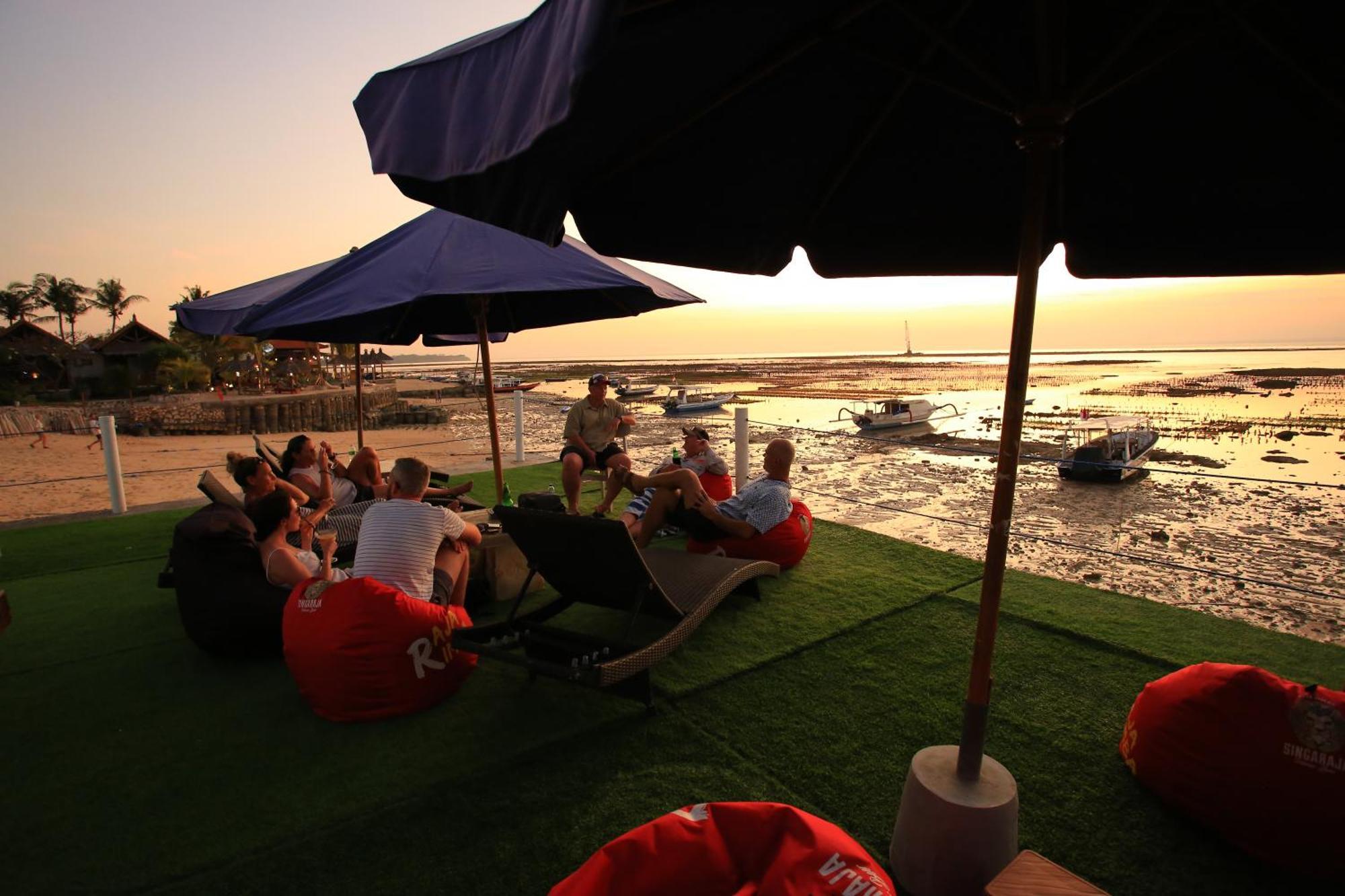 3 Monkeys Lembongan Studio Apartments Bagian luar foto