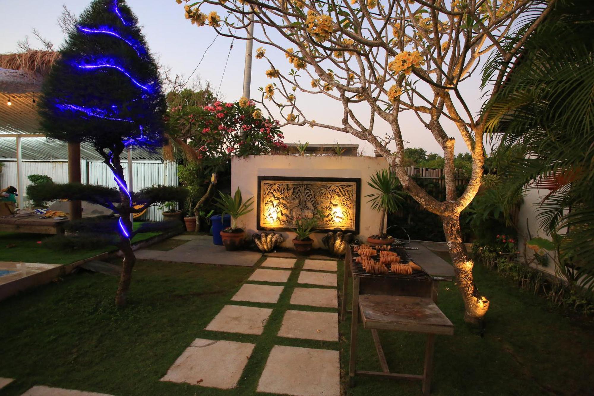 3 Monkeys Lembongan Studio Apartments Bagian luar foto